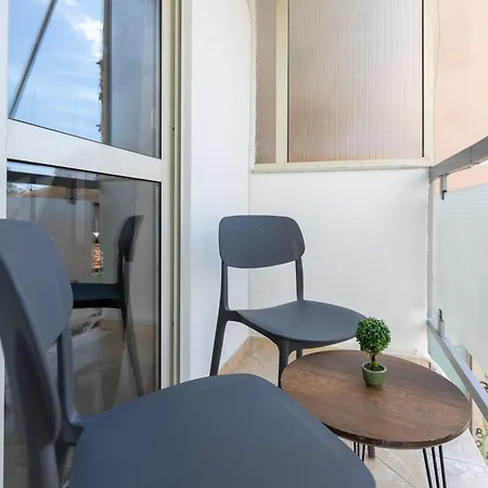 Luxury Centre Apartmán Tirana